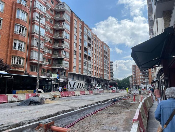 Obras de la Avenida de Galicia, en Oviedo.