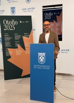 El concejal de Cultura, David Martínez, presentó esta mañana el 'Otoño Cultural de San Javier'