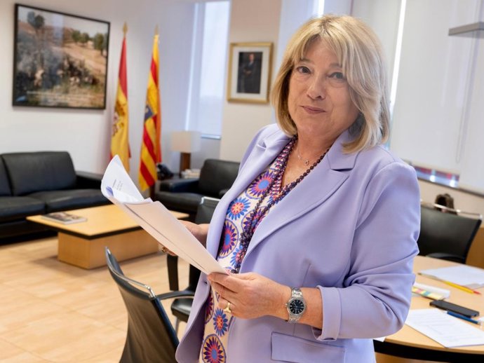 La consejera de Educación, Cultura y Deporte del Gobierno de Aragón, Tomasa Hernández.