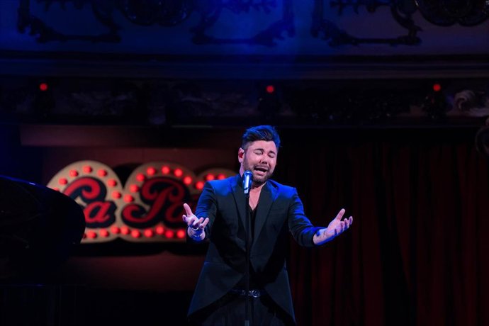 Archivo - El cantante Miguel Poveda