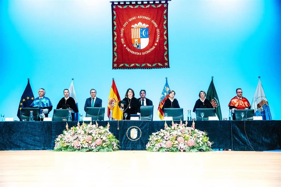 Acto de apertura del curso académico 2025-2026 de las universidades públicas valencianas
