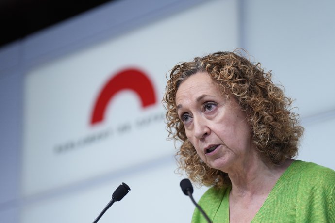 La portavoz de ERC en el Parlament de Catalunya, Ester Capella, durante una rueda de prensa, en el Parlament de Catalunya, a 22 de julio de 2025, en Barcelona, Catalunya (España).