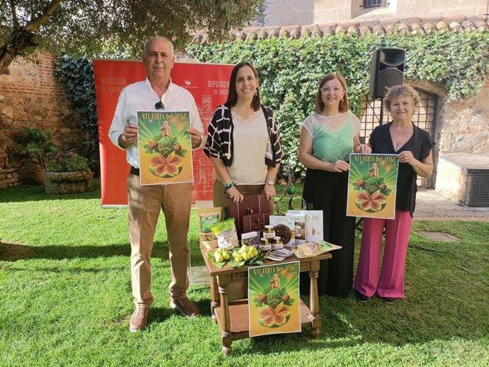 Presentación de la VII Feria Agroalimentaria del HIgo de Almoharín (Cáceres)