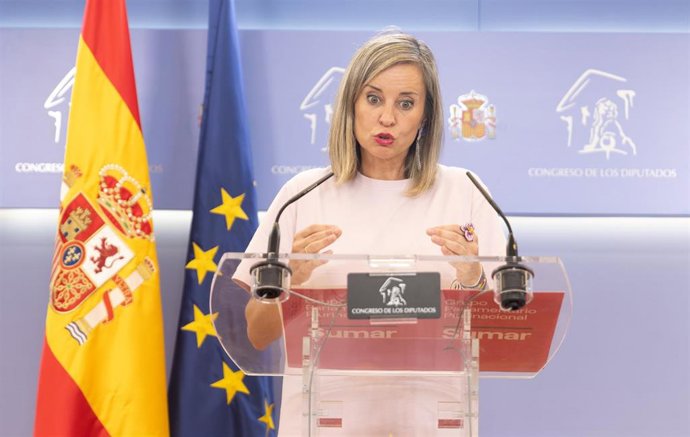La portavoz de Más Madrid en el Congreso, Verónica Martínez, durante rueda de prensa posterior a la Junta de Portavoces, en el Congreso de los Diputados, a 16 de septiembre de 2025, en Madrid (España).