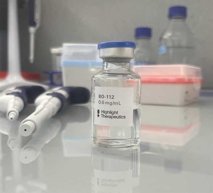 Vial del compuesto BO-112 desarrollado por Highlight Therapeutics.