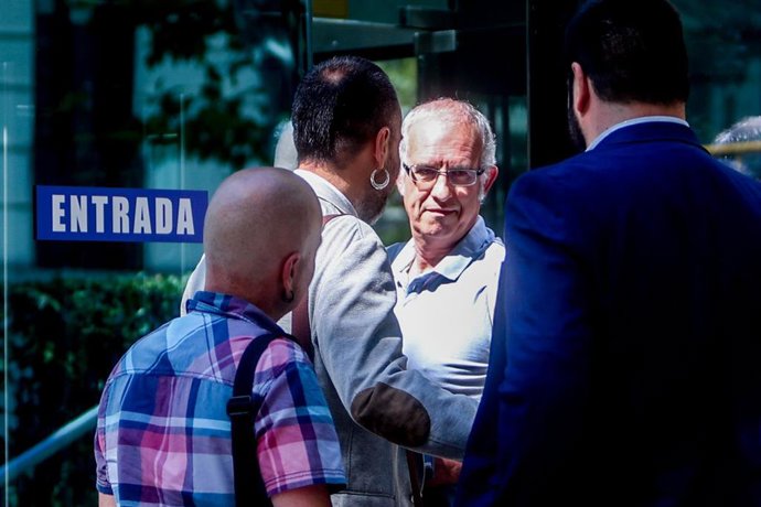 Archivo - El exjefe de ETA Miguel Albisu, alias 'Mikel Antza', se dirige a la sede de la Audiencia Nacional (AN) para declarar como imputado por el atentado contra Miguel Ángel Blanco, a 21 de julio de 2022, en Madrid (España).