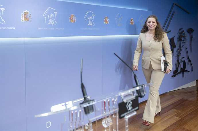 La portavoz del PP en el Congreso, Ester Muñoz, durante una rueda de prensa posterior a la Junta de Portavoces,  a 2 de septiembre de 2025, en Madrid (España).