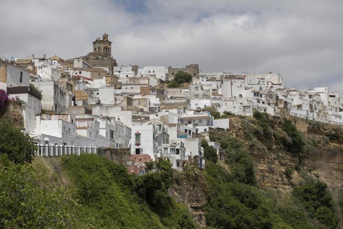 Archivo - Vista general de Arcos de la Frontera (Cádiz)