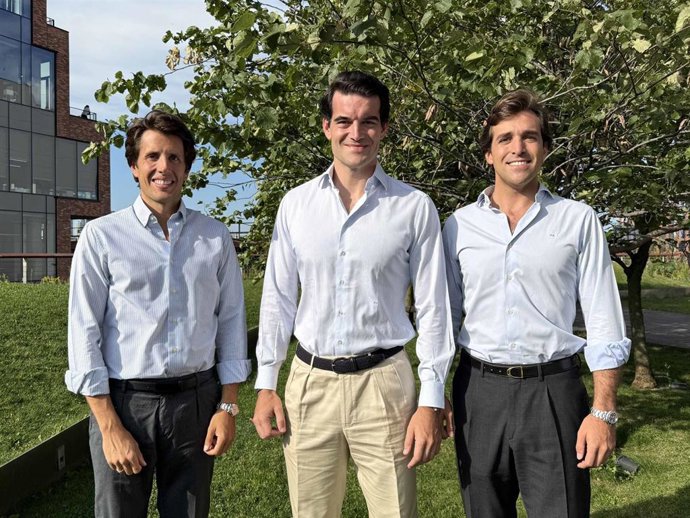 Javier Garay, Kevin de Patoul y Jorge Schnura.