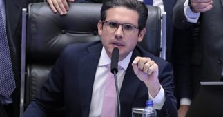Política