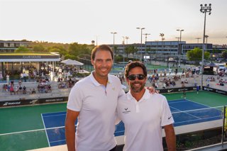 Rafa Nadal y Gustavo Marcaccio en la Rafa Nadal Academy by Movistar.