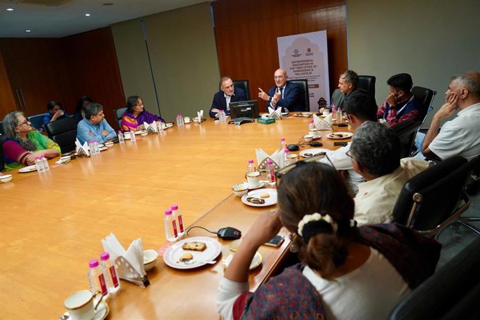 Un momento de la reunión.