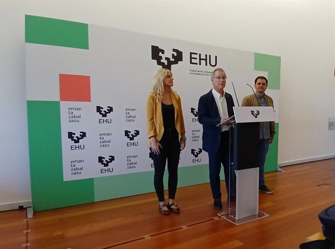 Estitxu Garai, Joxerramon Bengoetxea y Asier Blas