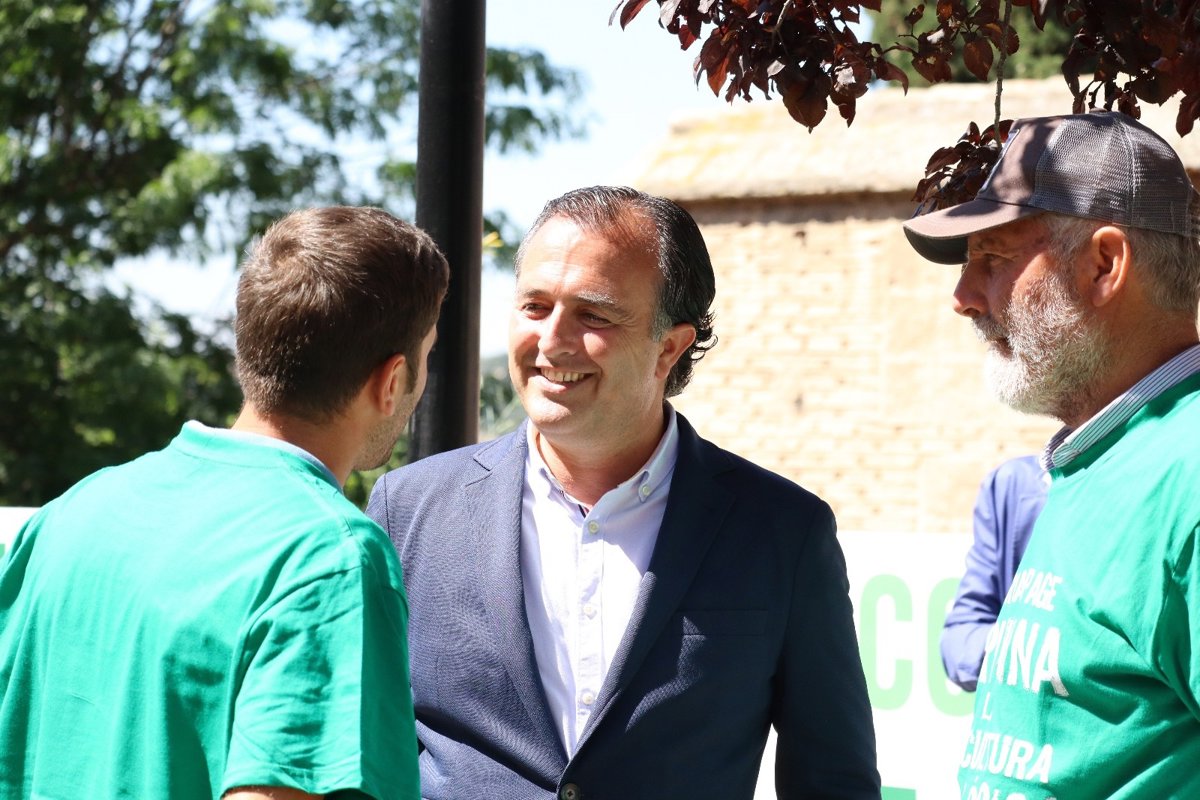 Vox acusa a PP y PSOE de  teatro  con la PAC y exige soluciones reales para el campo de C-LM
