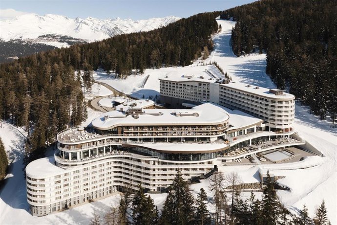 Club Med busca más de 600 profesionales para trabajar en sus resorts durante el invierno