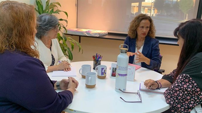 La Fiscal Delegada De Violencia Sobre La Mujer De Asturias, Aránzazu Fernández Gutiérrez, Visitó Este Miércoles El Centro De Crisis Para Víctimas De Agresiones Sexuales, En Oviedo.