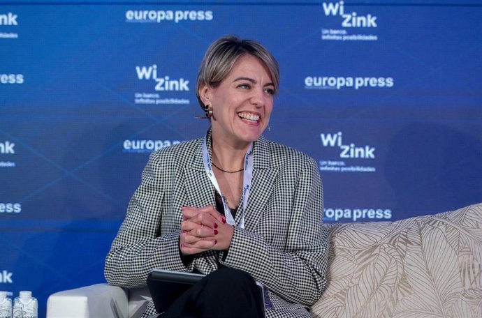 Archivo - La directora de Regulación en AELEC, Marta Castro