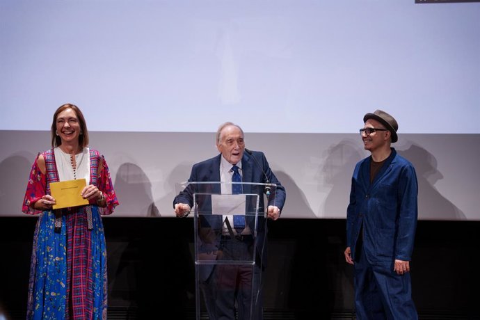 El presidente de la Academia de Cine, Fernando Méndez-Leite, anuncia la película seleccionada para representar a España en los Oscar, en la Academia de Cine, a 17 de septiembre de 2025, en Madrid (España). La película ha sido galardonada en la pasada edic
