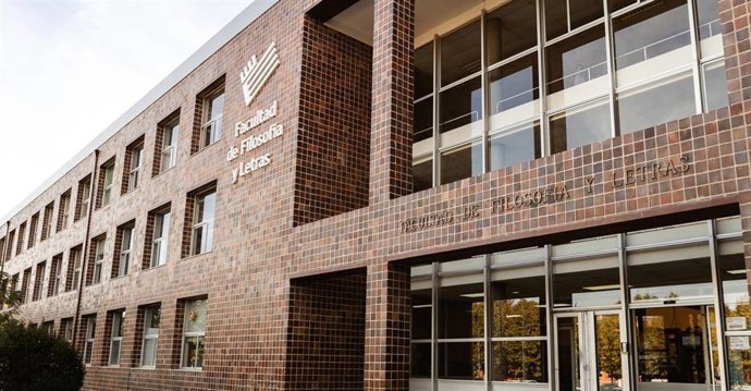 Facultad de Filosofía y Letras de ULE, que acogerá el Congreso Internacional de Jóvenes Investigadores 'Mundo Hispánico'.