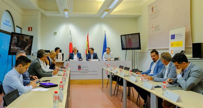 Reunión de la Mesa Ferroviaria