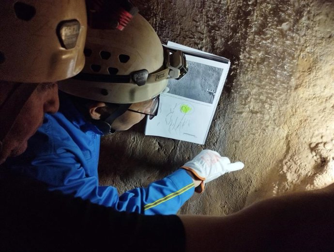 Las Cuevas de El Cantal de Rincón de la Victoria confirman primer lenguaje gráfico sistematizado de últimos neandertales y primeros sapiens.