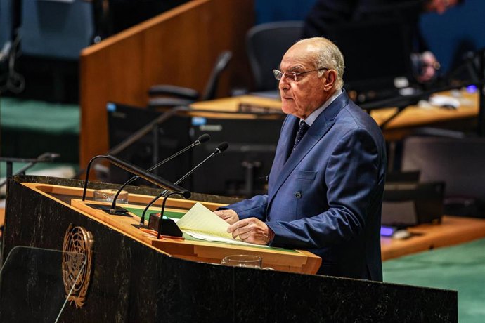 Archivo - Ahmed Attaf, ministro de Exteriores de Argelia