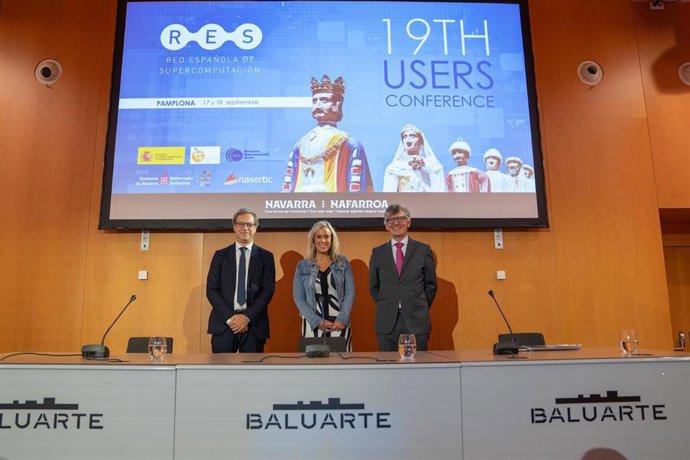 La directora general Basterra, José Ignacio Doncel y Sergi Girona