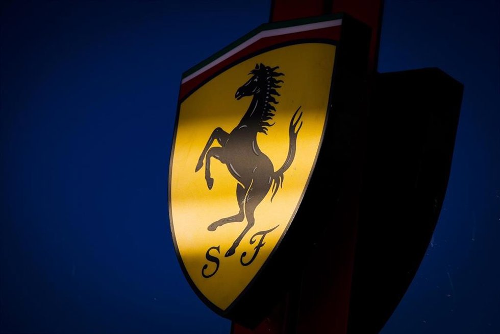 Archivo - (Foto De ARCHIVO) Scuderia Ferrari Logo During The 2019 Formula One World Championship,
