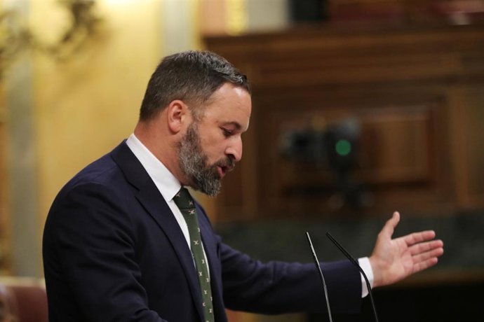 Archivo - El presidente de Vox, Santiago Abascal, durante el Pleno extraordinario en el Congreso para tratar la gestión del 'Open Arms'.