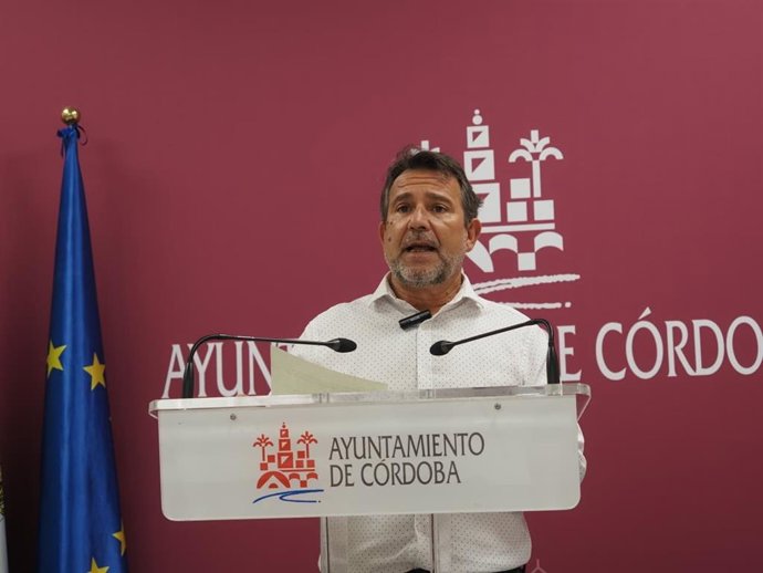 El concejal del PSOE en el Ayuntamiento de Córdoba Joaquín Dobladez.