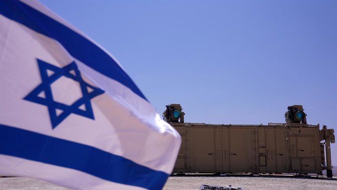 Israel afirma haber desarrollado un arma láser para interceptar misiles y drones