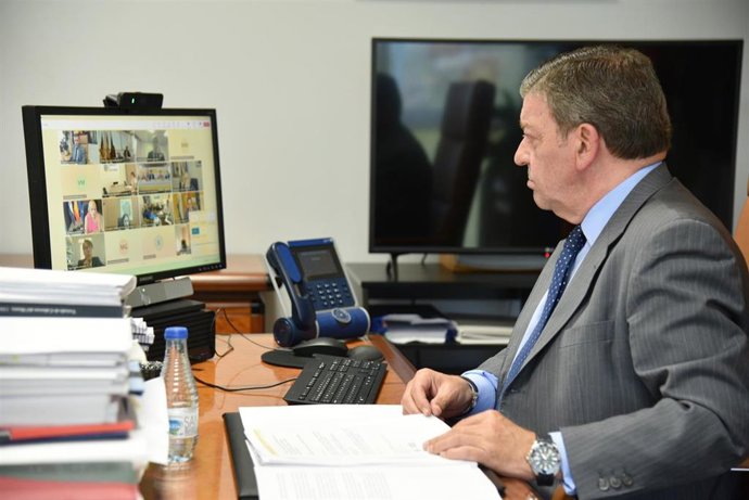 El consejero de la Presidencia de la Junta, Luis Miguel González Gago, durante la reunión de la Conferencia Sectorial de Administración Pública.