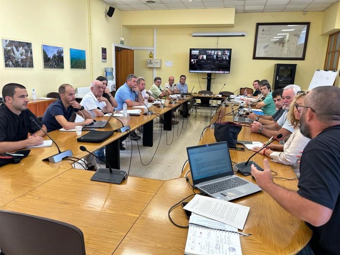 Reunión de ganaderos y veterinarios en la Conselleria de Agricultura, Pesca y Medio Natural para hablar de las medidas contra serotipo 3 de la lengua azul.
