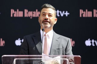 Archivo - June 20, 2024, Los Angeles, Kalifornien, USA: Jimmy Kimmel bei Carol Burnetts Hand and Footprints Ceremony am TCL Chinese Theatre Hollywood. Los Angeles, 20.06.2024