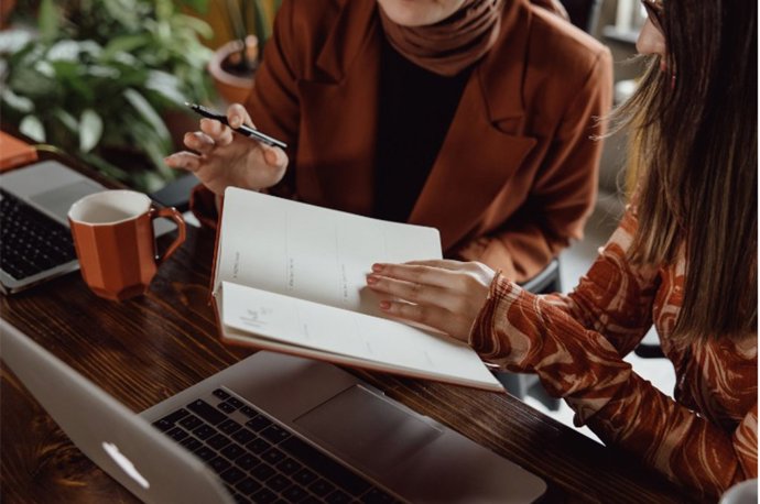 Imagen de recurso sobre emprendimiento femenino