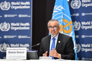 Archivo - GENEVA, Aug. 8, 2025  -- Head of the World Health Organization (WHO) Tedros Adhanom Ghebreyesus speaks during a press briefing in Geneva, Switzerland, Aug. 7, 2025. Tedros said Thursday that the desperation in Gaza has led to a breakdown of law 