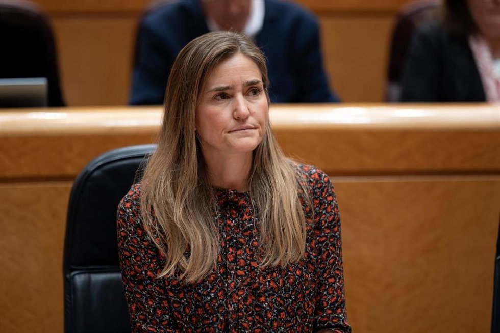 Archivo - La vicepresidenta tercera del Gobierno y ministra para la Transición Ecológica y el Reto Demográfico, Sara Aagesen, durante una sesión de control en el Senado, a 11 de marzo de 2025, en Madrid (España). El Partido Popular defiende en el pleno 