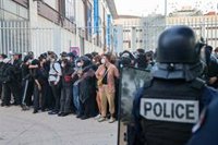 La jornada de huelga arranca en Francia con más de medio centenar de detenidos