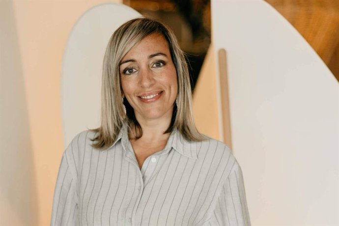 La psicóloga Julia Mata Bueso revoluciona la terapia de pareja como inversión emocional