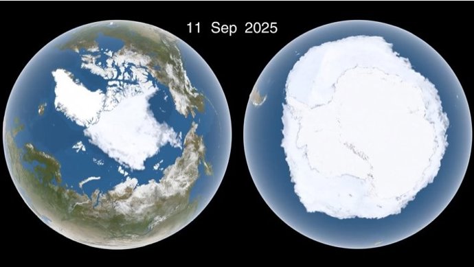 Imagens diárias da cobertura de gelo no Oceano Ártico (à esquerda) e ao redor da Antártica revelam a formação e o derretimento do gelo marinho nos polos ao longo de dois anos (14 de setembro de 2023 a 13 de setembro de 2025).