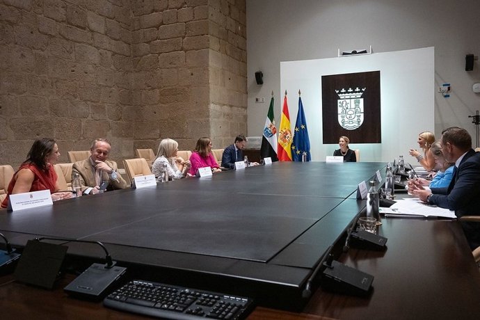 Reunión del Consejo de Gobierno extraordinario en Mérida