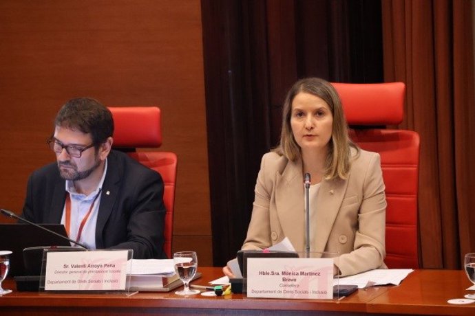 La consellera de Derechos Sociales e Inclusión de la Generalitat, Mònica Martínez Bravo, en la Comisión de la Sindicatura de Comptes del Parlament este jueves
