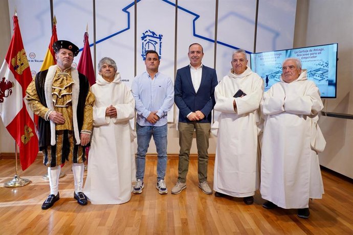 Archivo - Presentación de la segunda edición de 'La Cartuja de Aniago, descanso a un emperador'