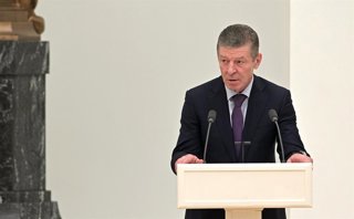 Archivo - HANDOUT - 21 February 2022, Russia, Moscow: Deputy Kremlin Chief of Staff Dmitry Kozak speaks during a meeting of the Russian Federation Security Council at the Kremlin. Photo: -/Kremlin/dpa - ATTENTION: editorial use only and only if the credit
