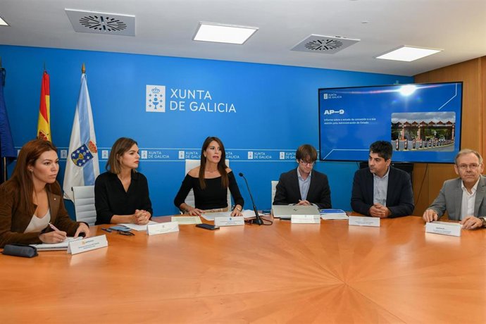 A conselleira de Vivenda e Planificación de Infraestruturas, María Martínez Allegue, en rolda de prensa sobre a AP-9.