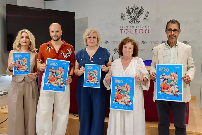Toledo Celebra El XX Aniversario De La Feria Del Libro Ampliando El Espacio Al Corral De Don Diego Y Con La Participación De Más De 50 Escritores