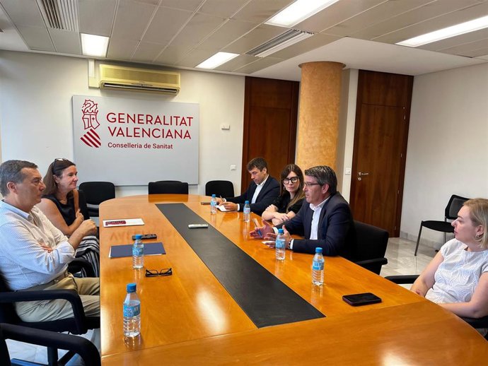 El Conseller De Sanidad, Marciano Gómez, Se Reúne Con El Alcalde De Ontinyent, Jorge Rodríguez