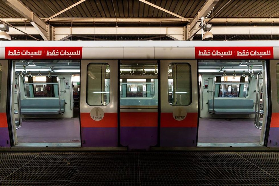 CAF firma tres contratos para la modernización y mantenimiento del metro de El Cairo por 450 millones de euros
