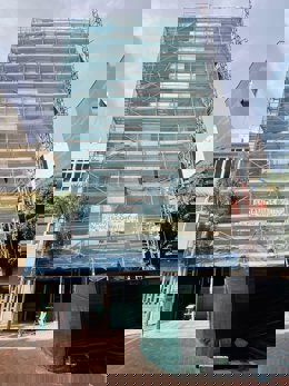 Fachada del edificio en que está la vermutería Val