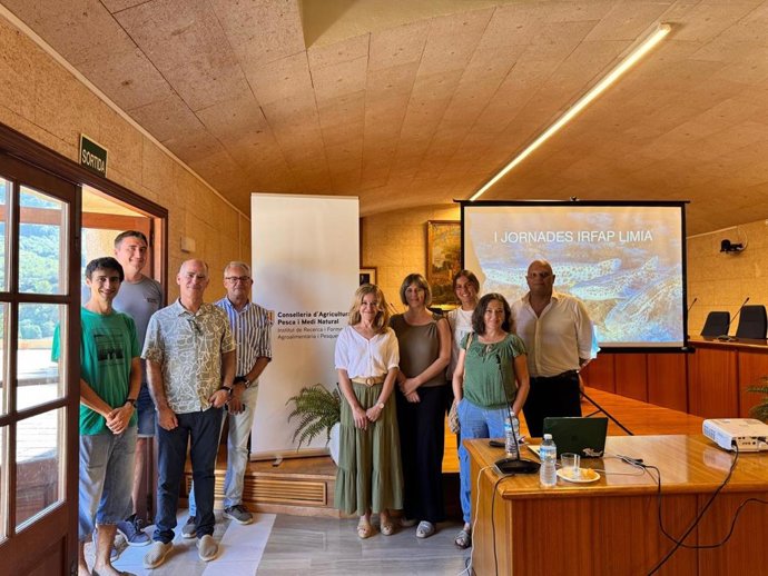 El Govern organiza en Andratx una jornadas para acercar la investigación marina a la ciudadanía.